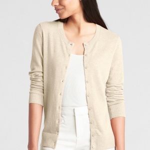 Gap Cardigan Size Small